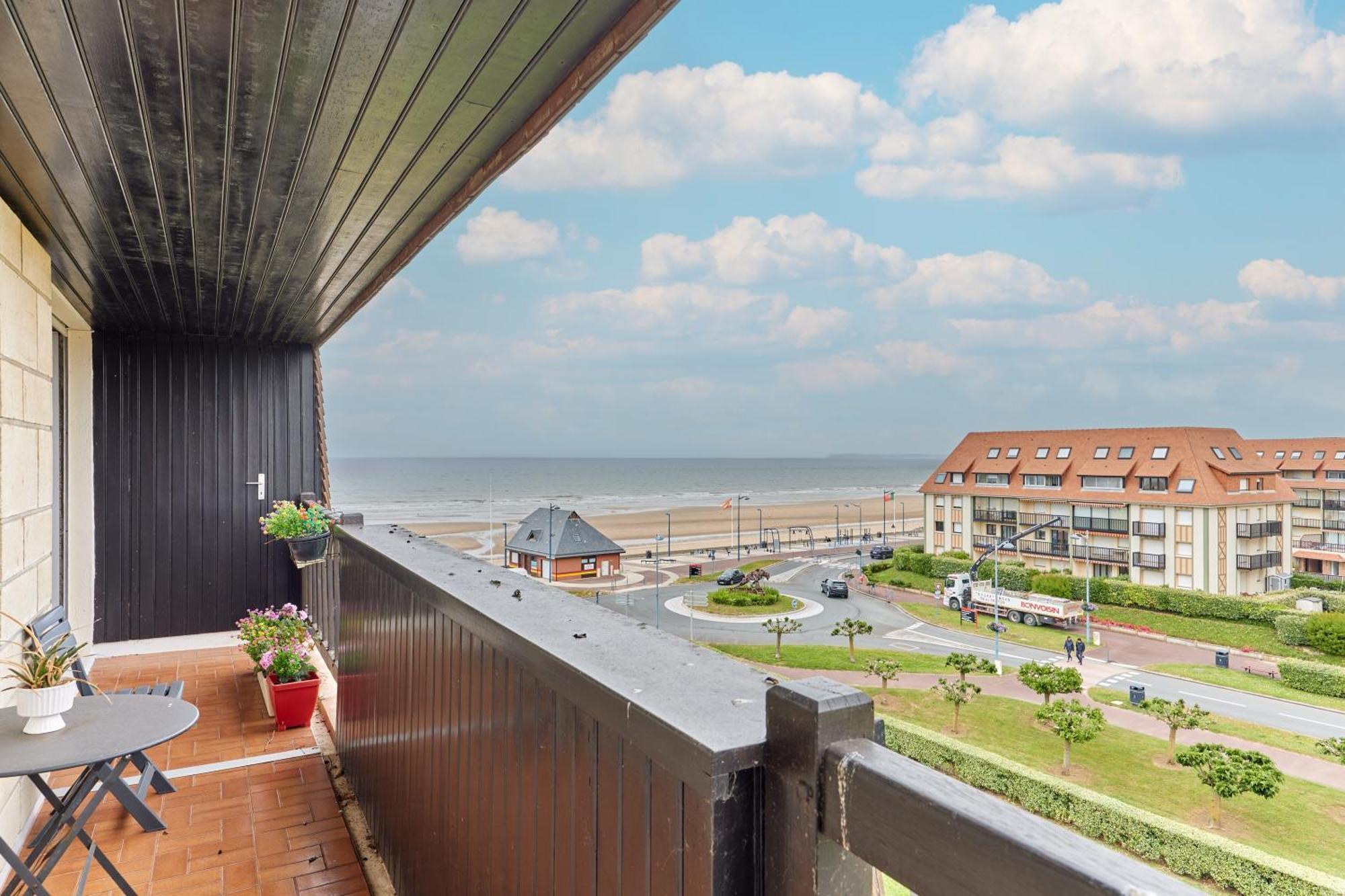 Le Plein Soleil - Appt Pour 6 Proche De La Plage Villers-sur-Mer Extérieur photo